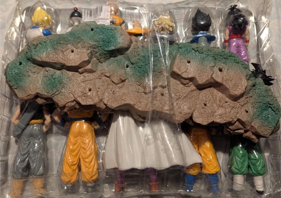 9 piece Dragonball Z set